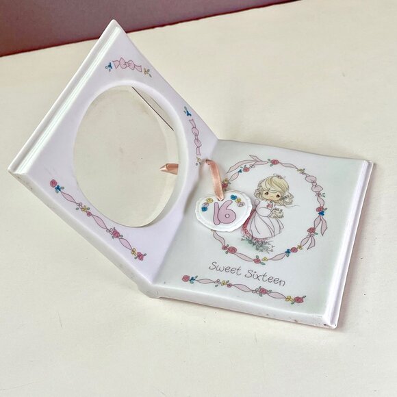 Precious Moments Sweet 16 Growing in Grace Picture Holder w Heart Bookmark 25064 - Picture 9 of 16